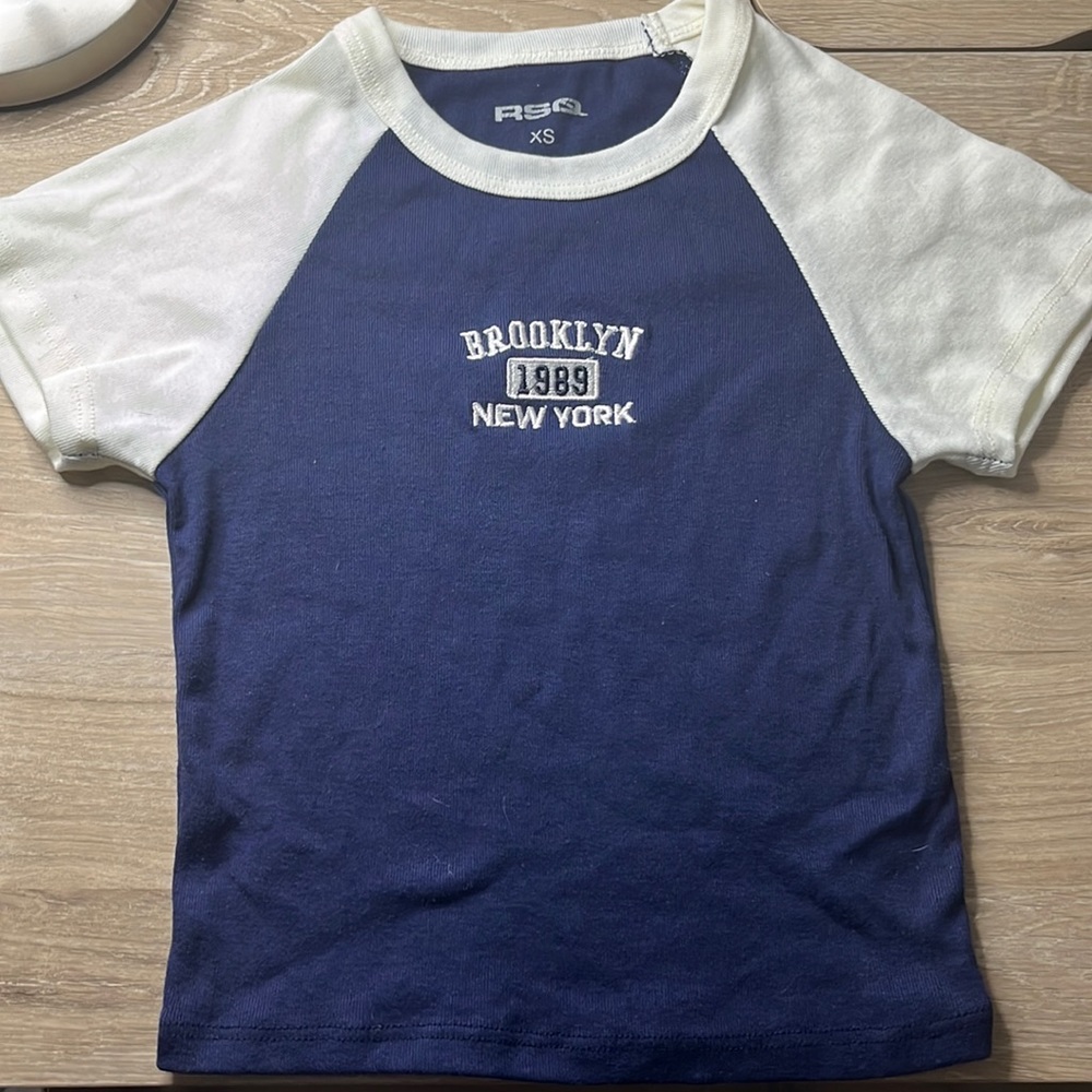 Mini tee